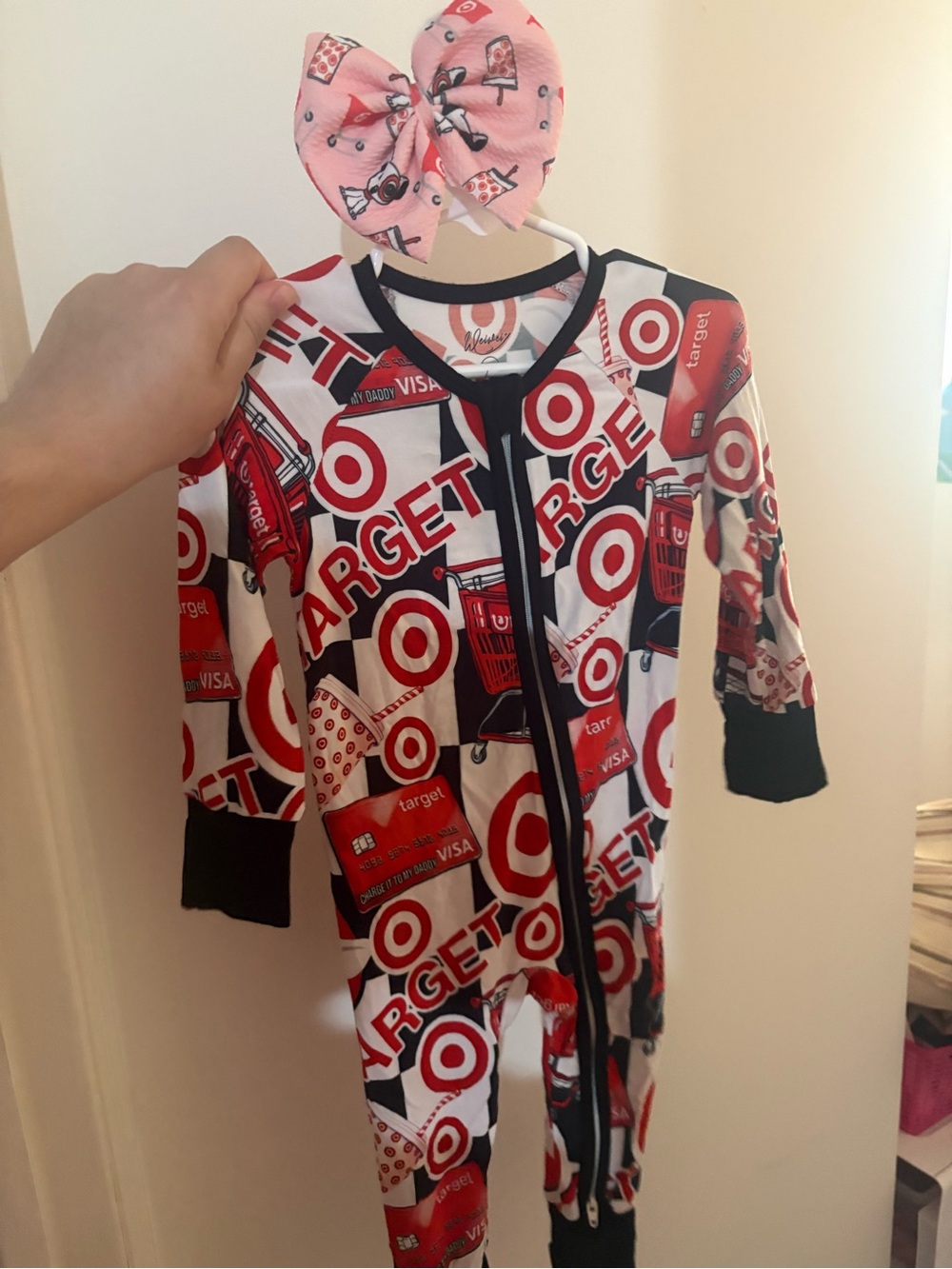 Bamboo zippy target “charge it to my daddy” with bow 6-12 months NWOT